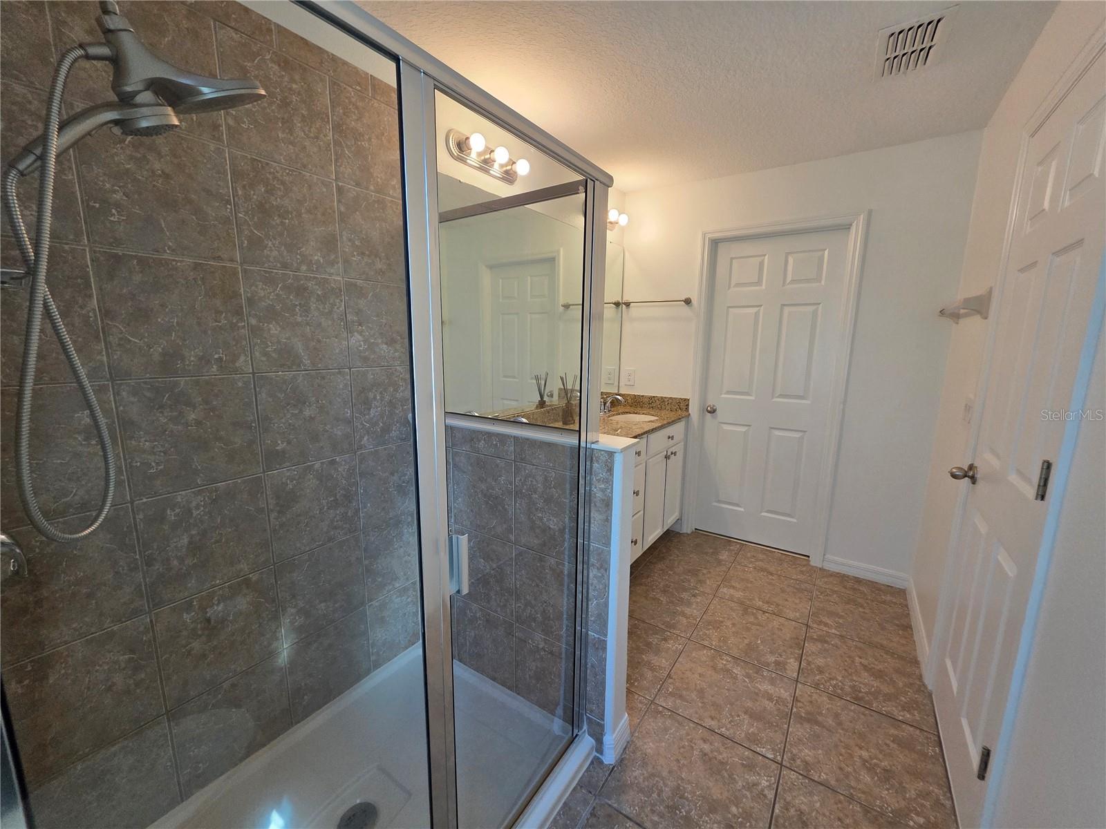 Image 44 of 58 For 9464 Tawnyberry Street