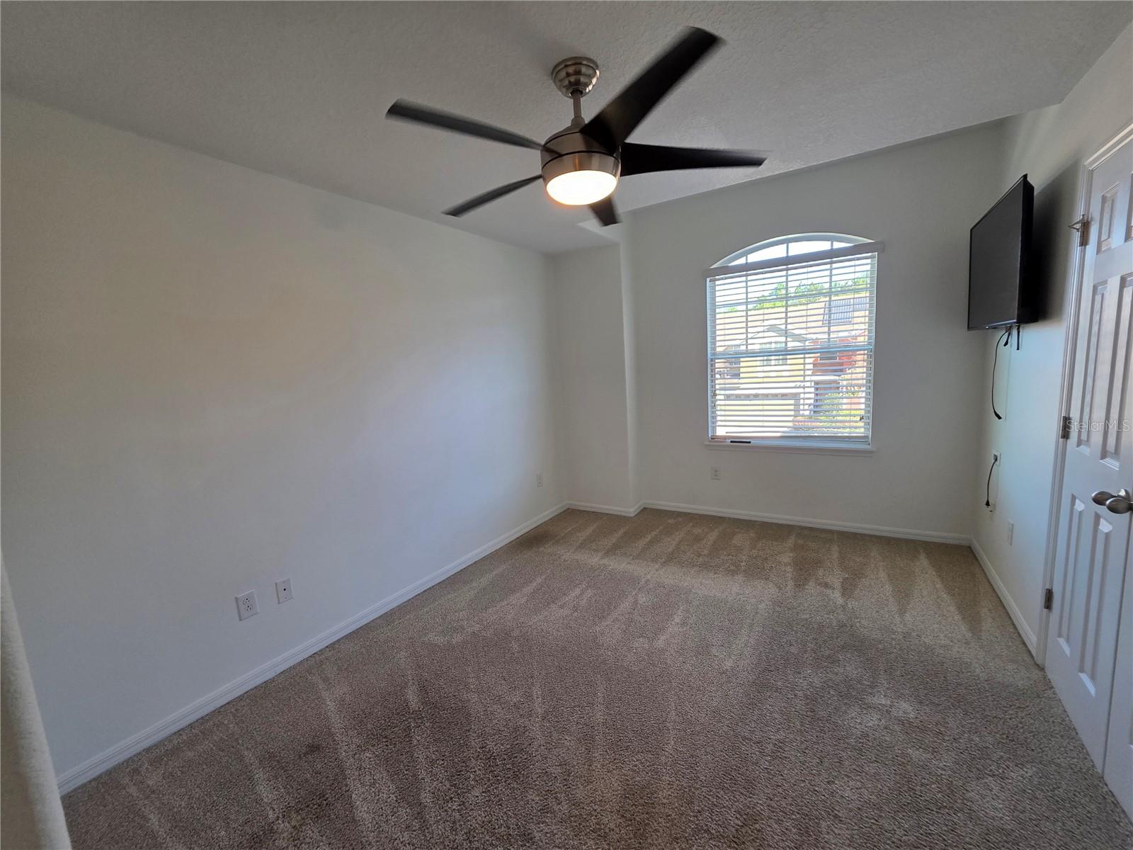 Image 46 of 58 For 9464 Tawnyberry Street