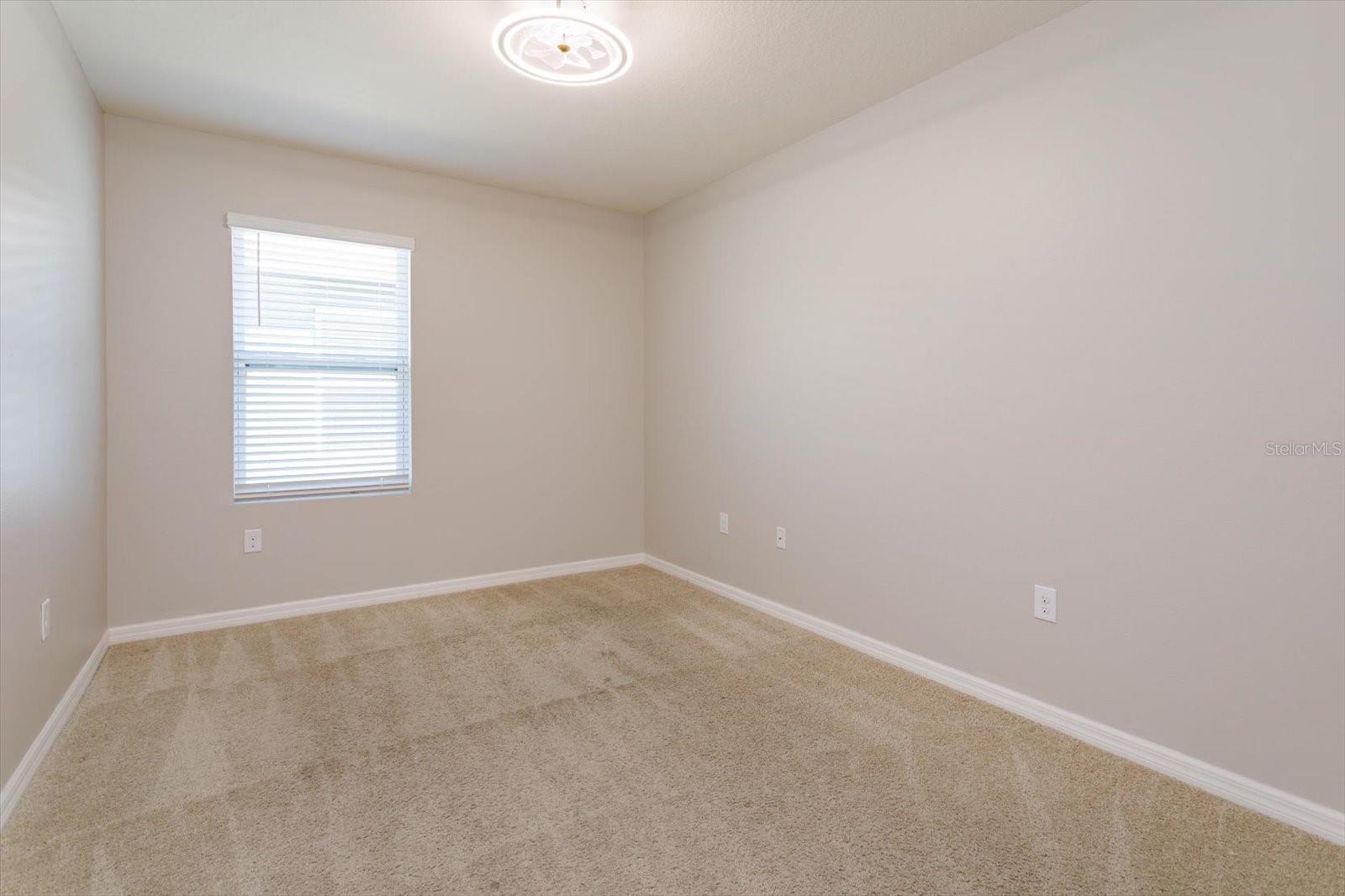 Image 26 of 34 For 2987 Gibraltar Boulevard
