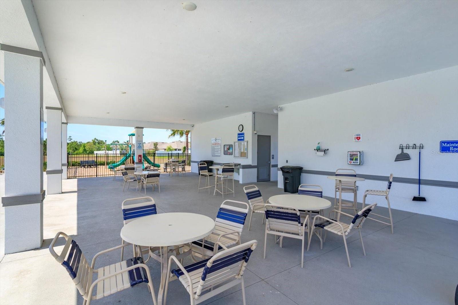 Image 33 of 34 For 2987 Gibraltar Boulevard
