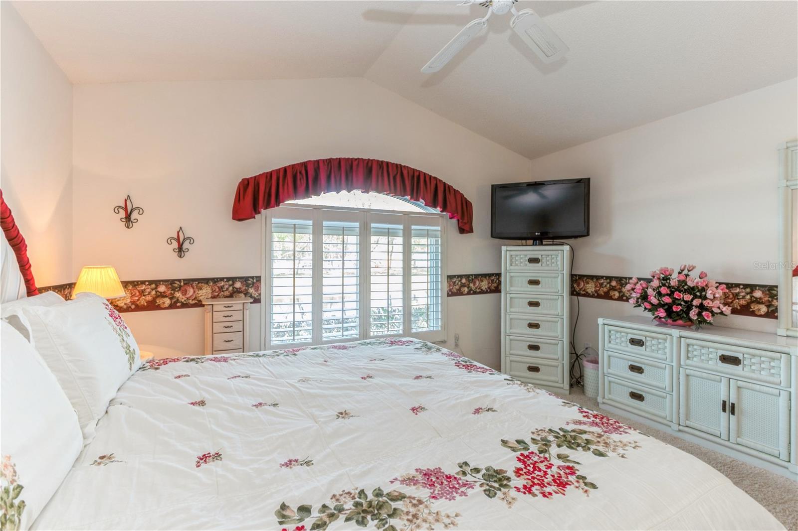 Image 20 of 30 For 2137 Sherwood Forest Drive