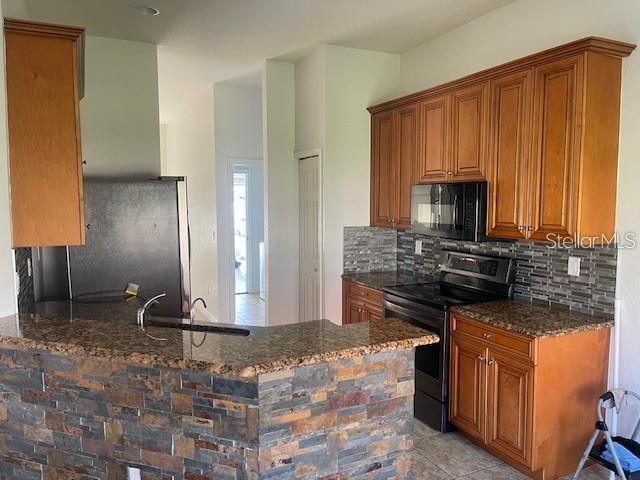 Image 2 of 21 For 415 Cinnamon Drive
