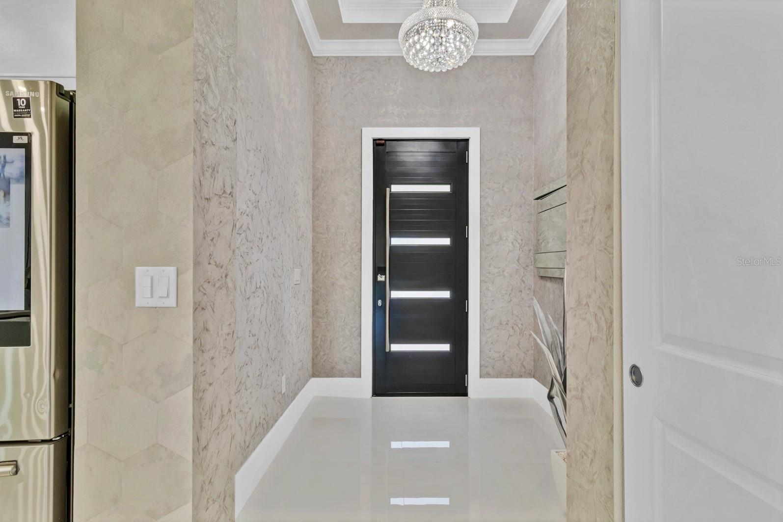 Image 24 of 52 For 10399 Macduff Drive
