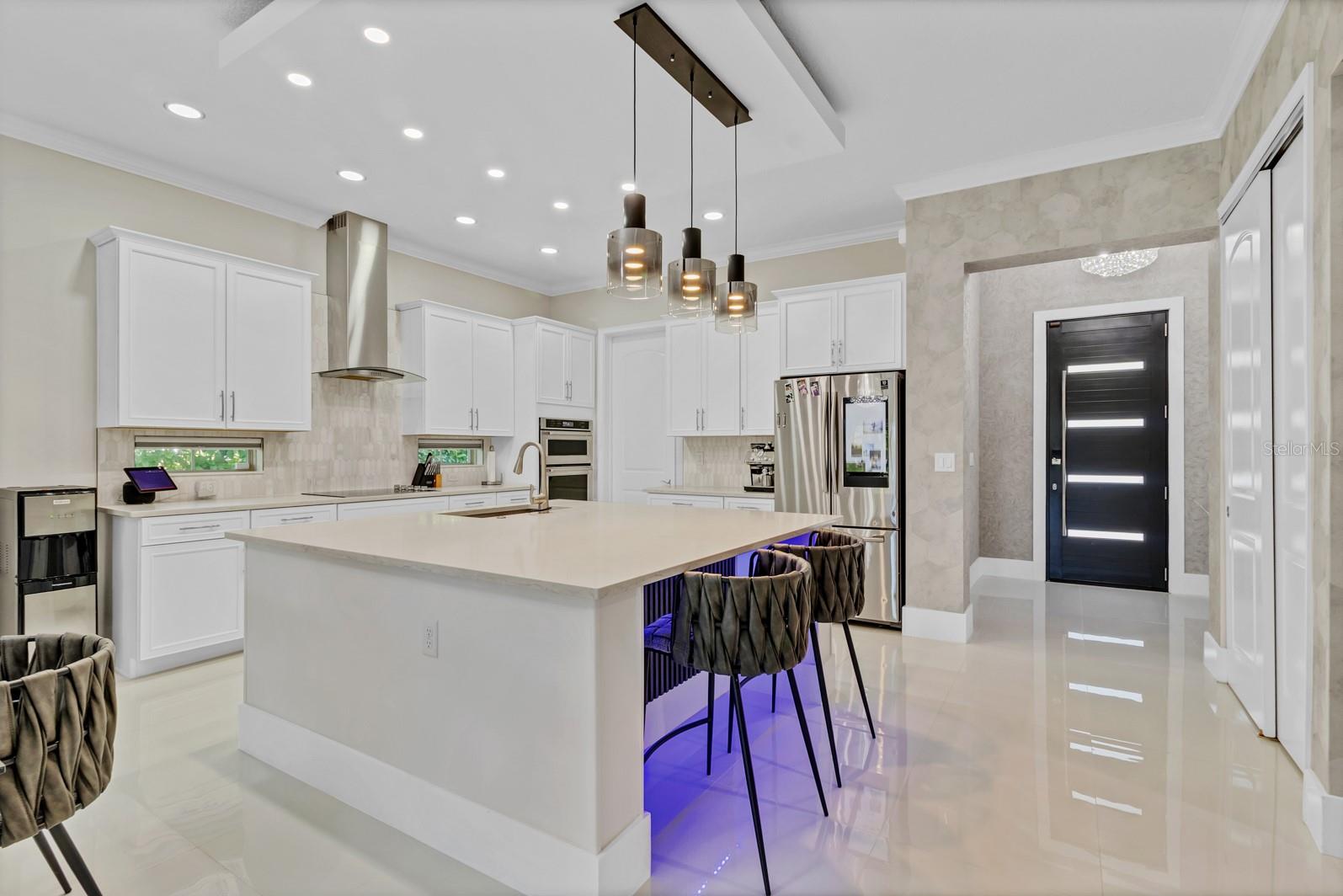 Image 38 of 52 For 10399 Macduff Drive