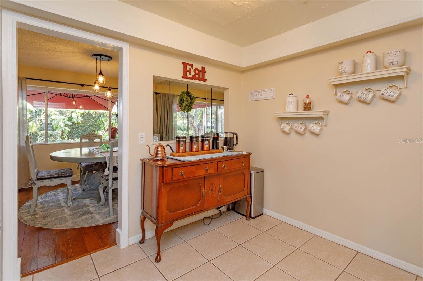 Image 16 of 56 For 487 Oak Haven Drive 487