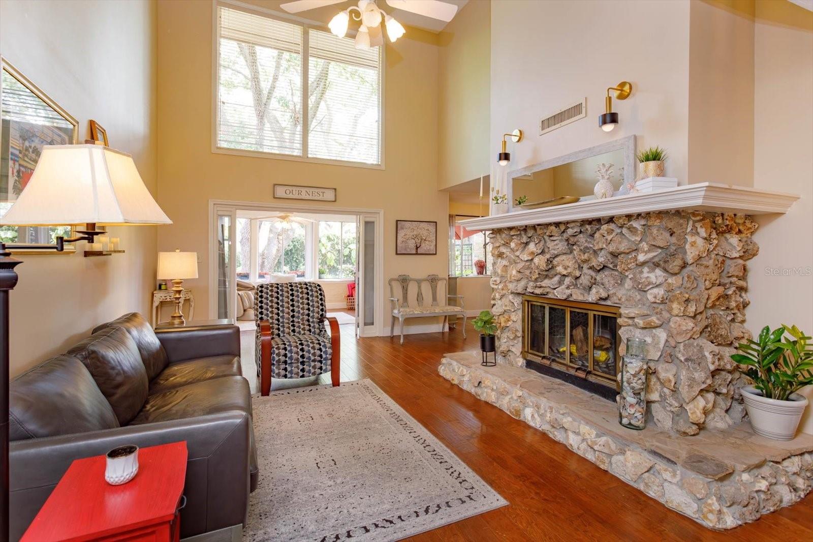 Image 5 of 56 For 487 Oak Haven Drive 487