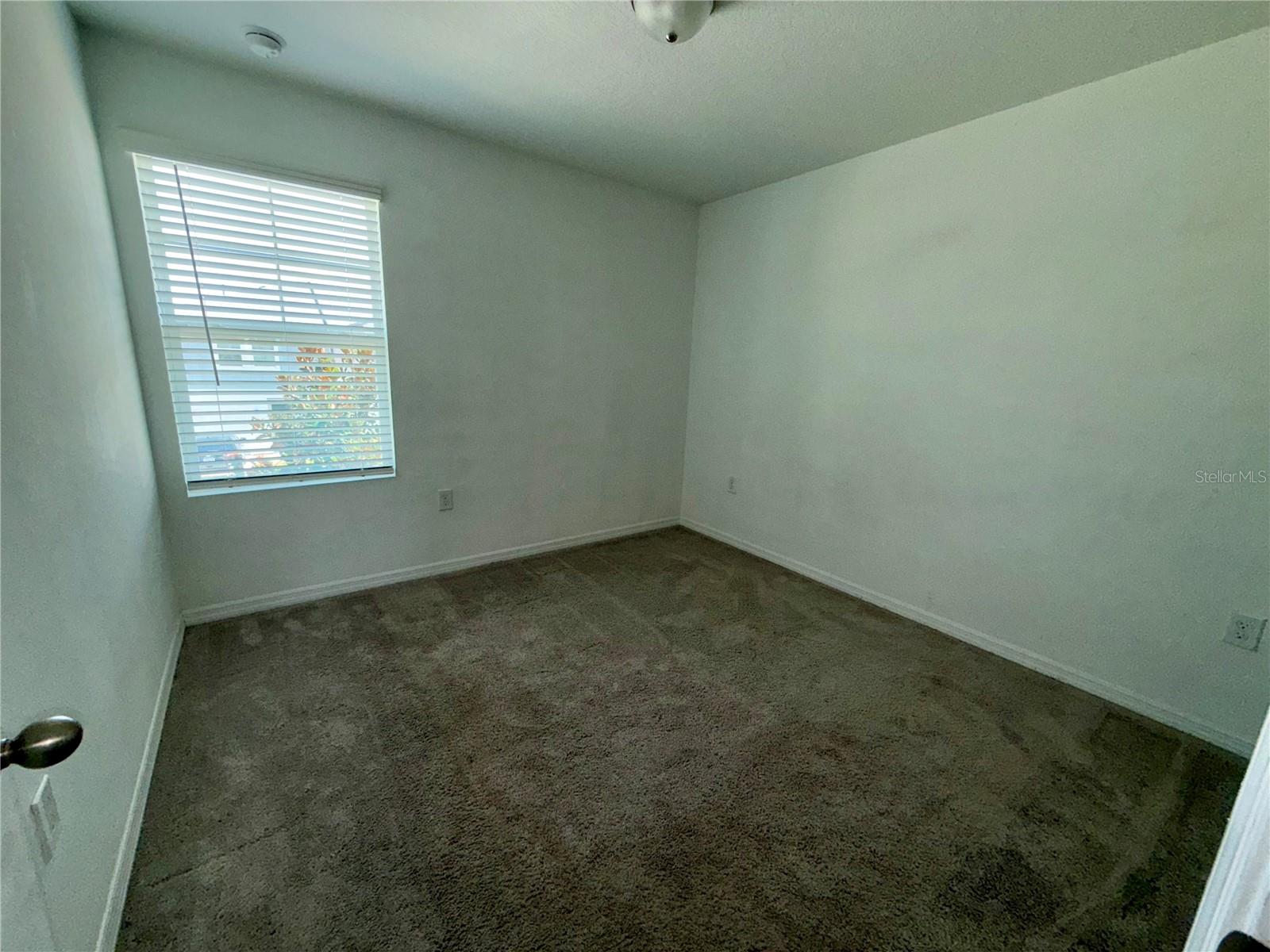 Image 12 of 14 For 476 Madison Drive