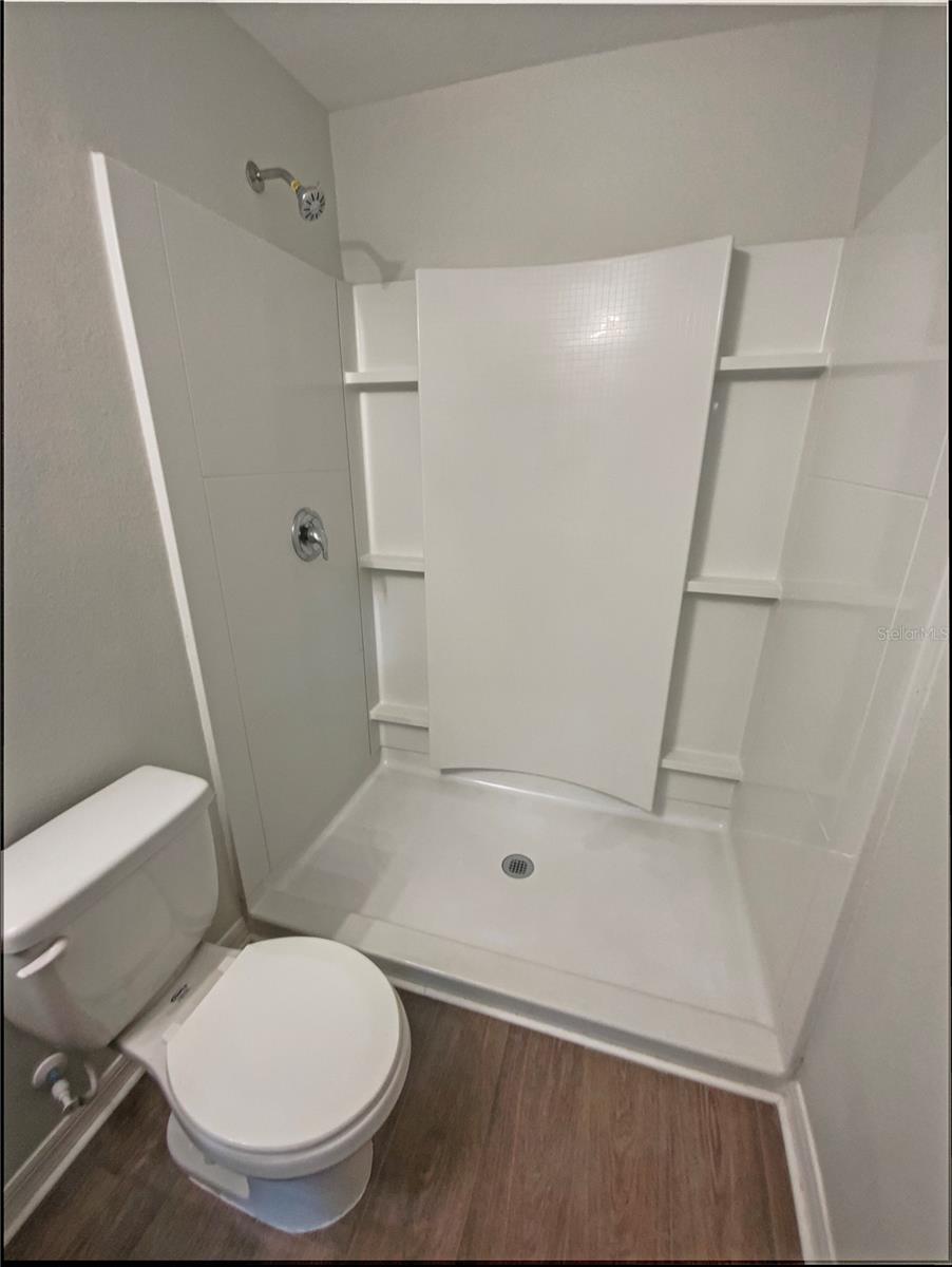 Image 21 of 29 For 27118 Fernery Avenue
