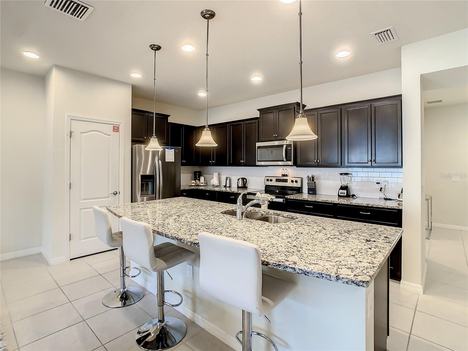 Image 9 of 61 For 2412 Tanger Drive