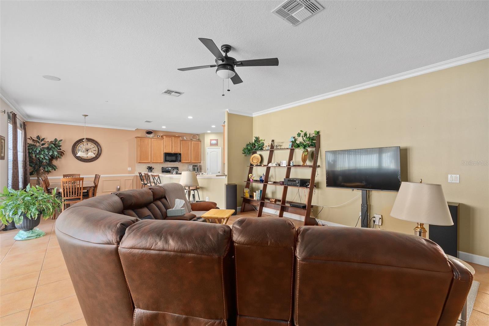 Image 11 of 53 For 920 Nola Drive