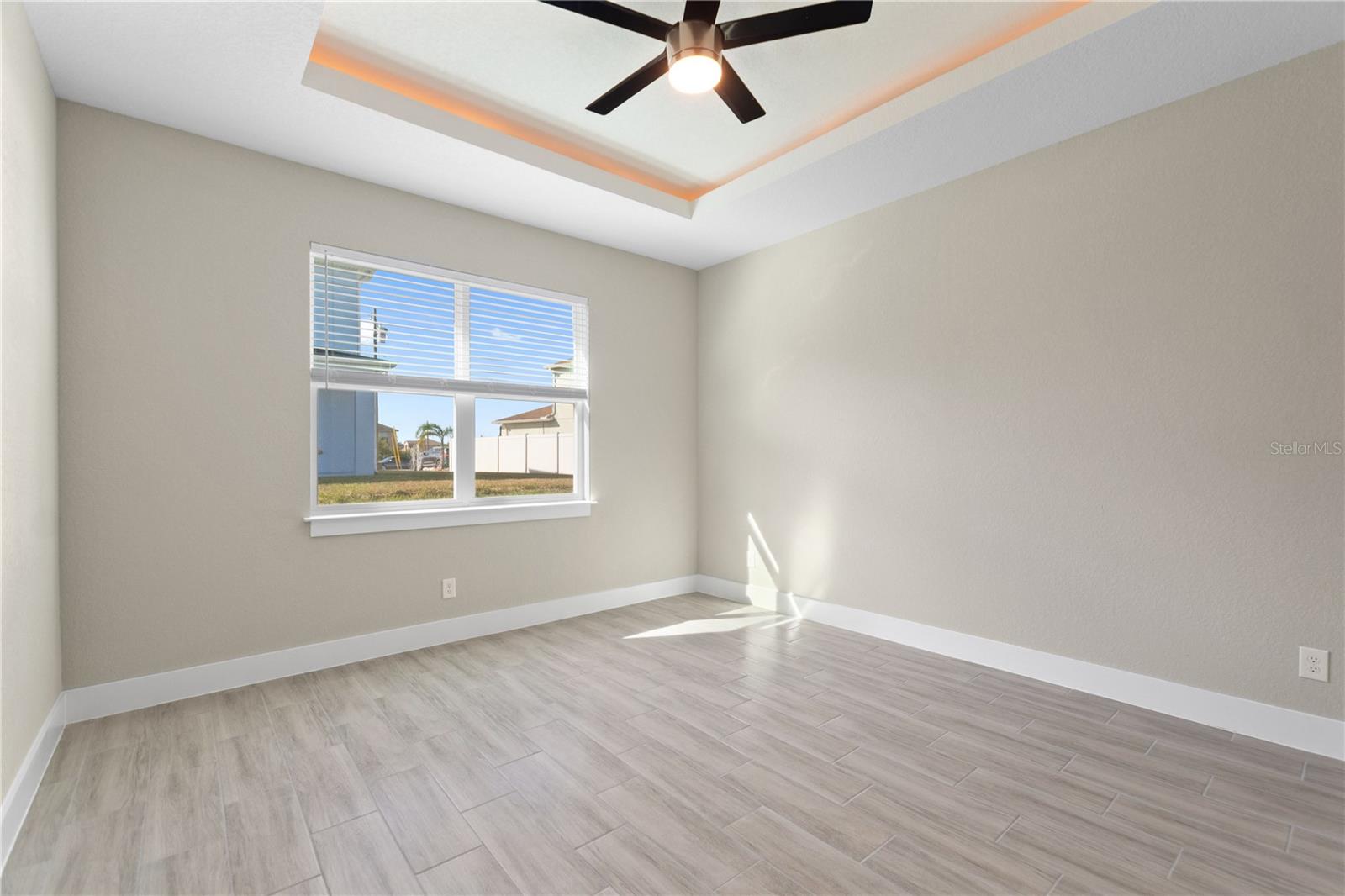Image 21 of 30 For 804 Colville Drive