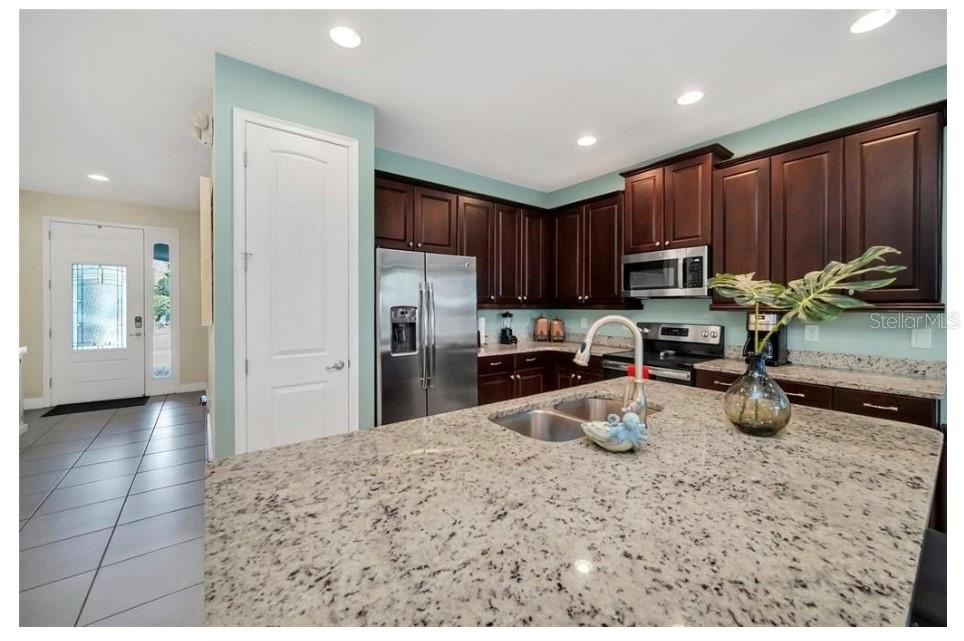 Image 4 of 49 For 7503 Marker Avenue