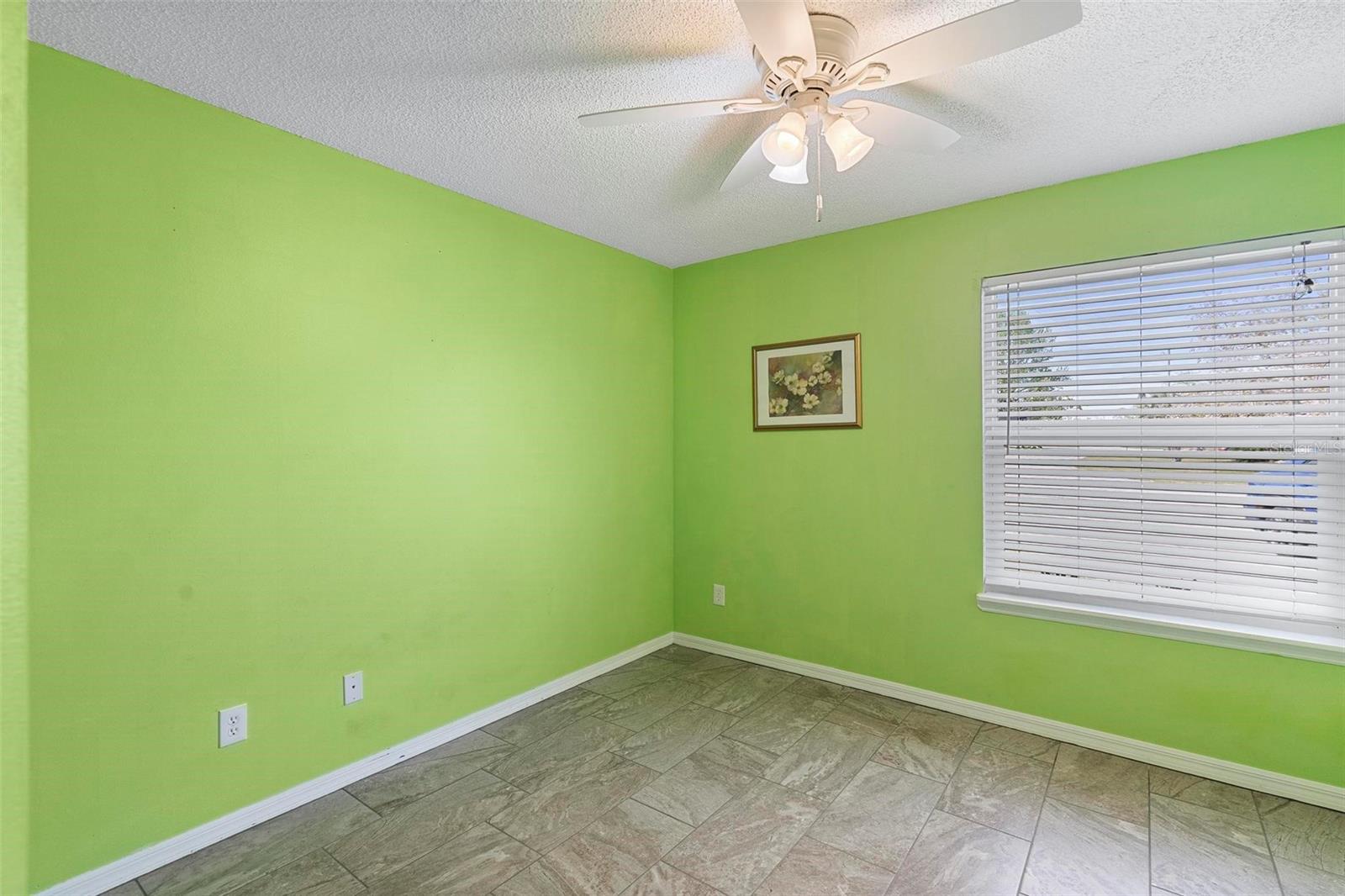 Image 28 of 43 For 2351 Montano Street