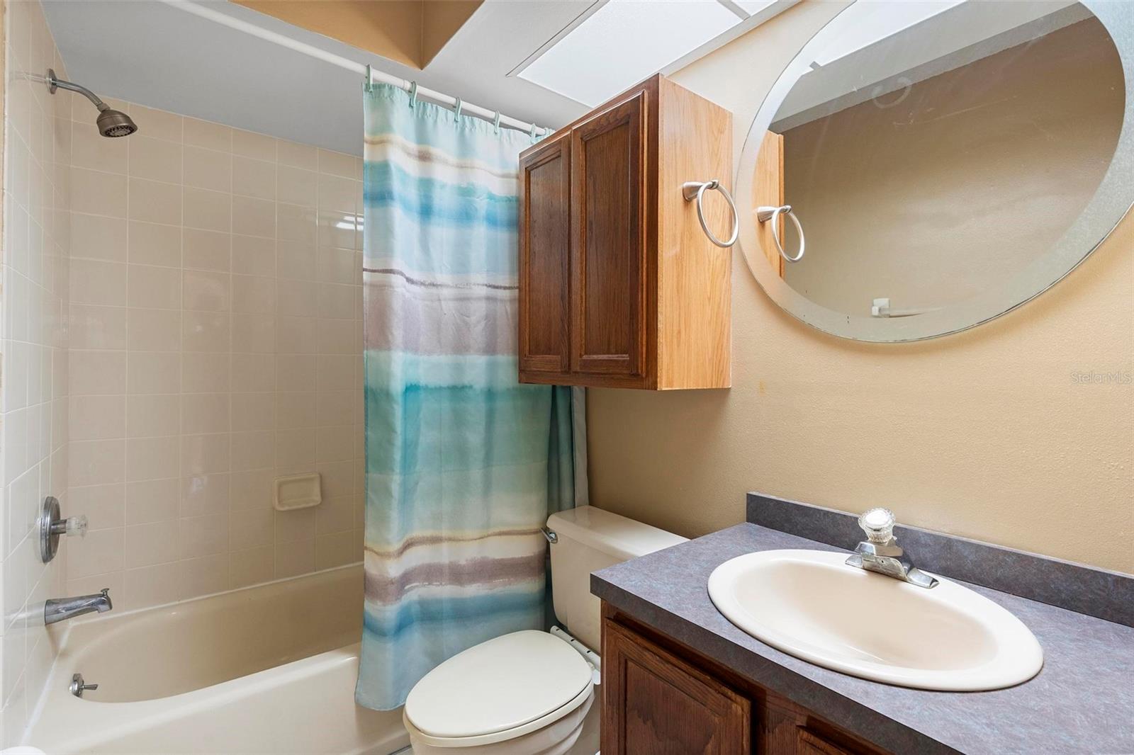 Image 29 of 43 For 2351 Montano Street