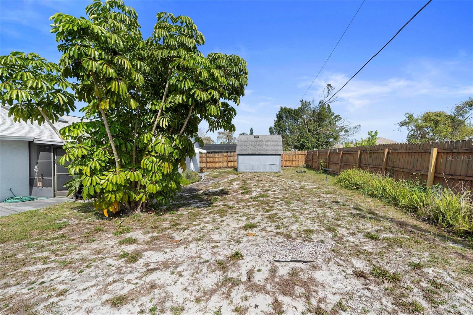 Image 35 of 43 For 2351 Montano Street