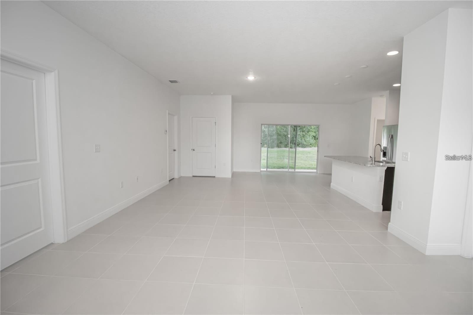 Image 17 of 40 For 15936 35th Court Road