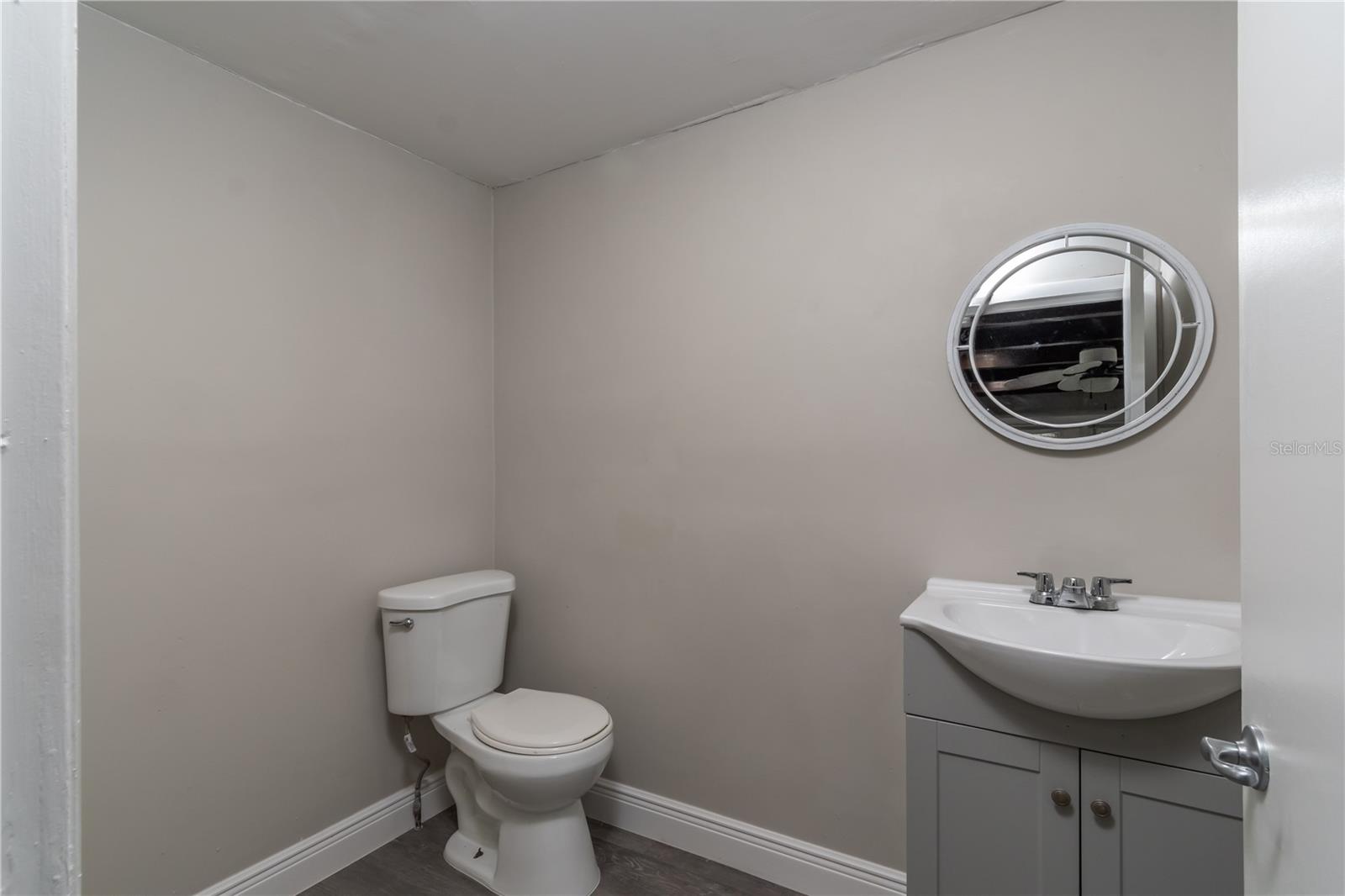 Image 19 of 27 For 515 1st Avenue