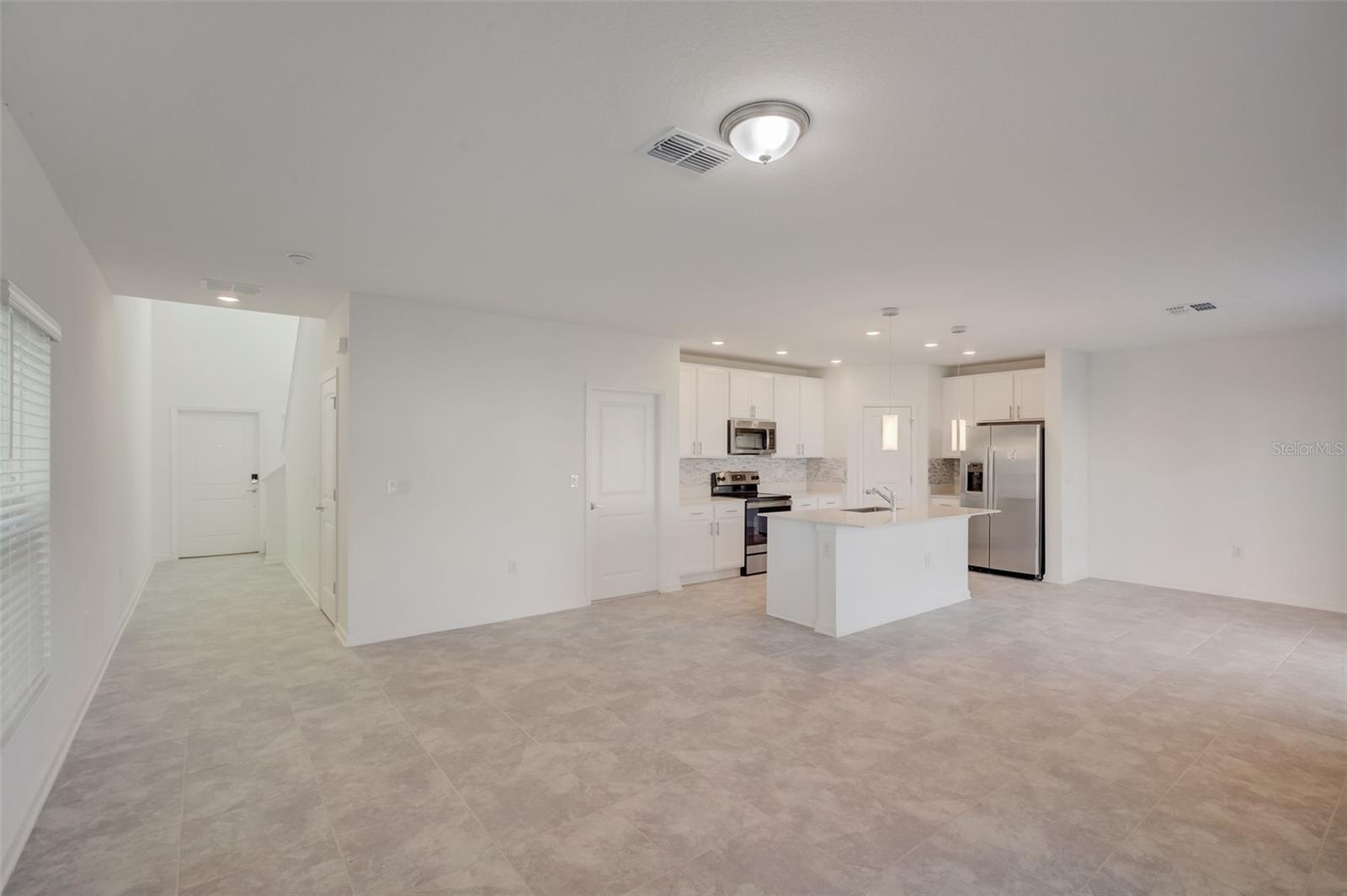 Image 10 of 38 For 633 Trotters Drive