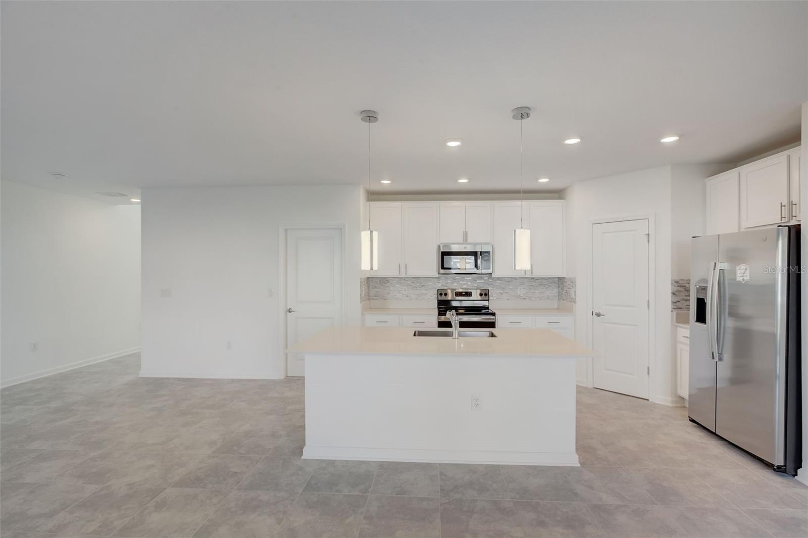 Image 13 of 38 For 633 Trotters Drive