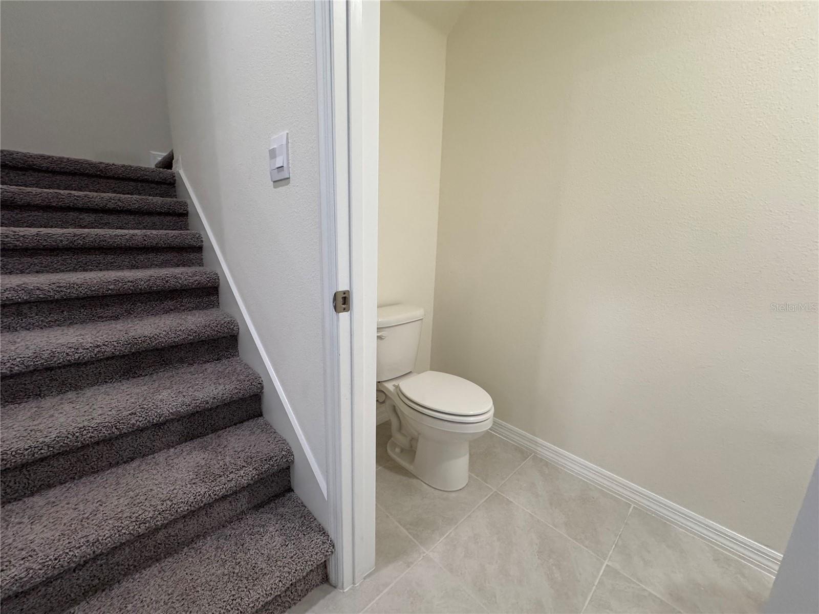 Image 11 of 33 For 428 Preston Cove Drive