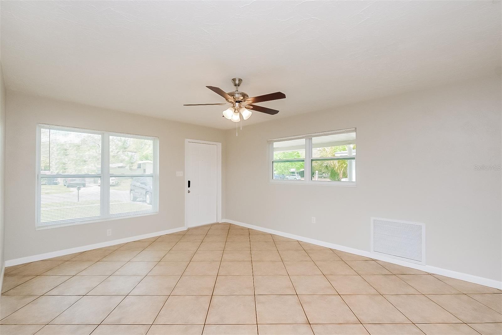 Image 4 of 16 For 3719 Aloha Drive