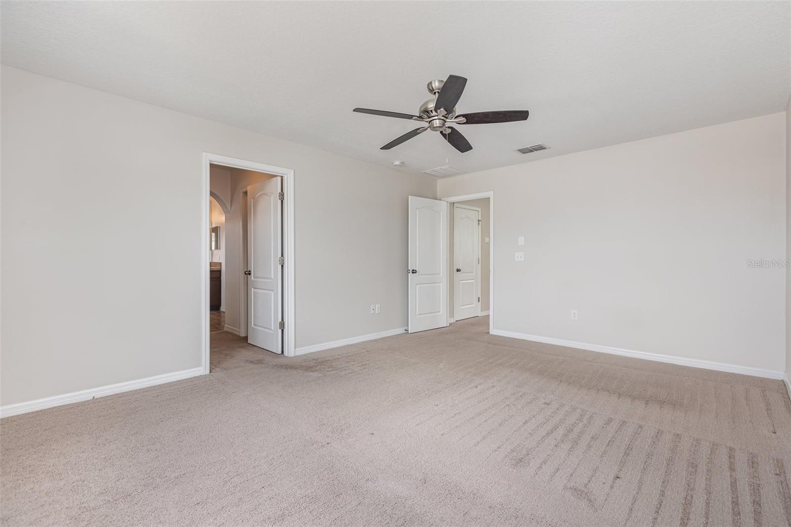 Image 18 of 23 For 13417 Lake Monroe Place