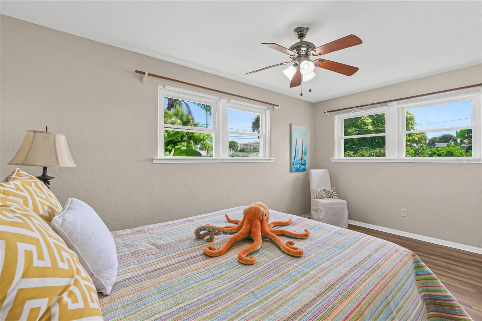 Image 34 of 59 For 3168 Peninsula Drive