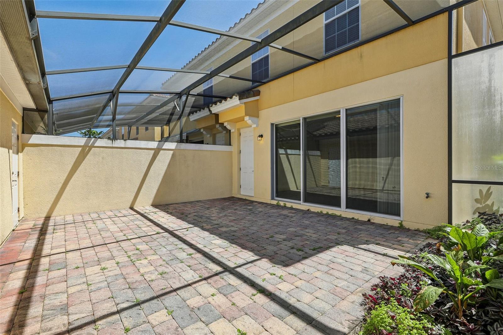 Image 36 of 52 For 8639 Lower Villagewalk Circle