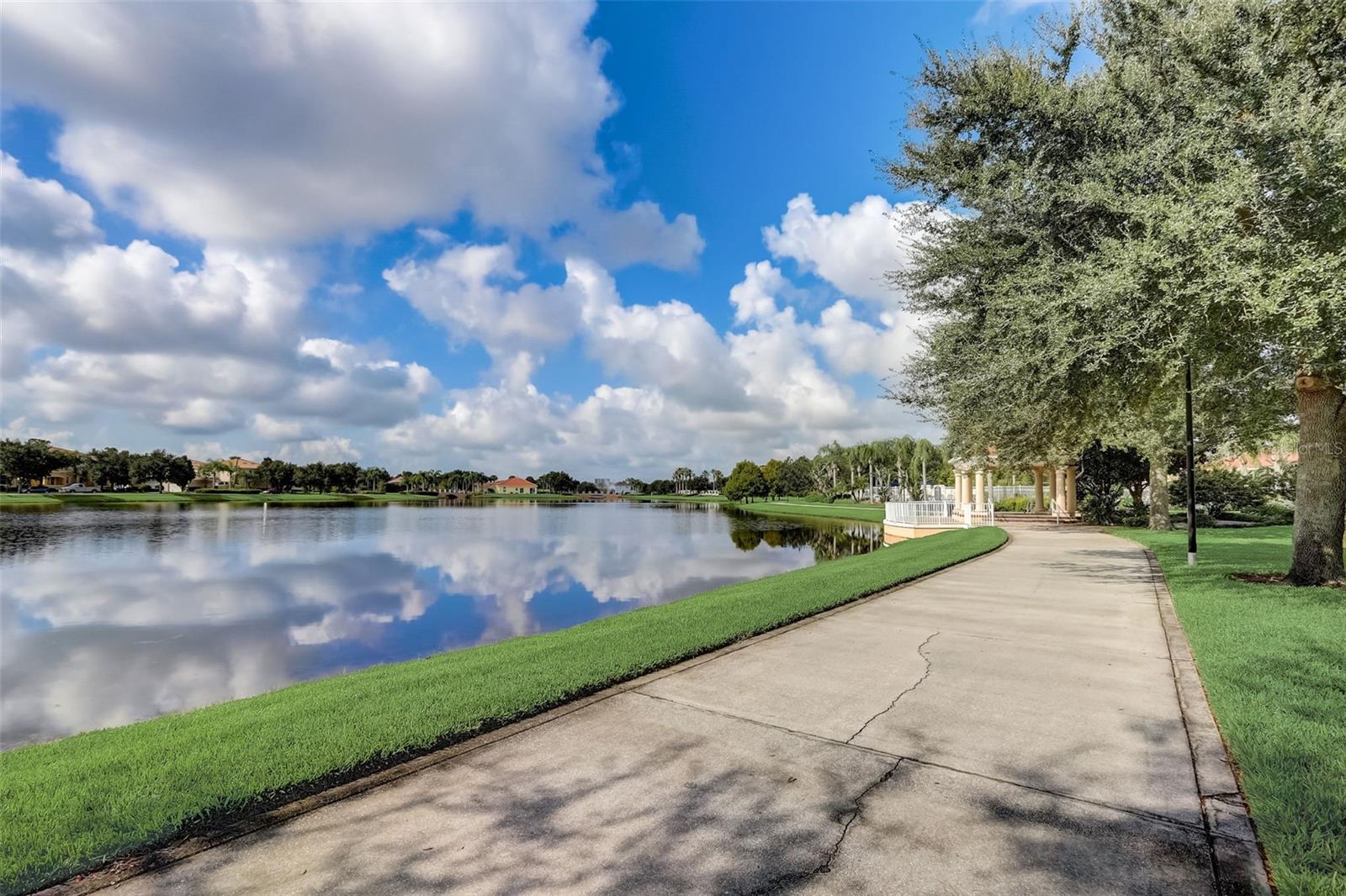 Image 47 of 52 For 8639 Lower Villagewalk Circle