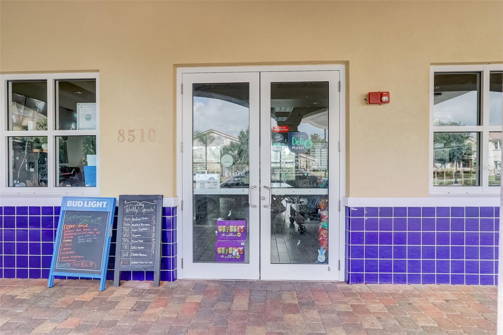 Image 49 of 52 For 8639 Lower Villagewalk Circle