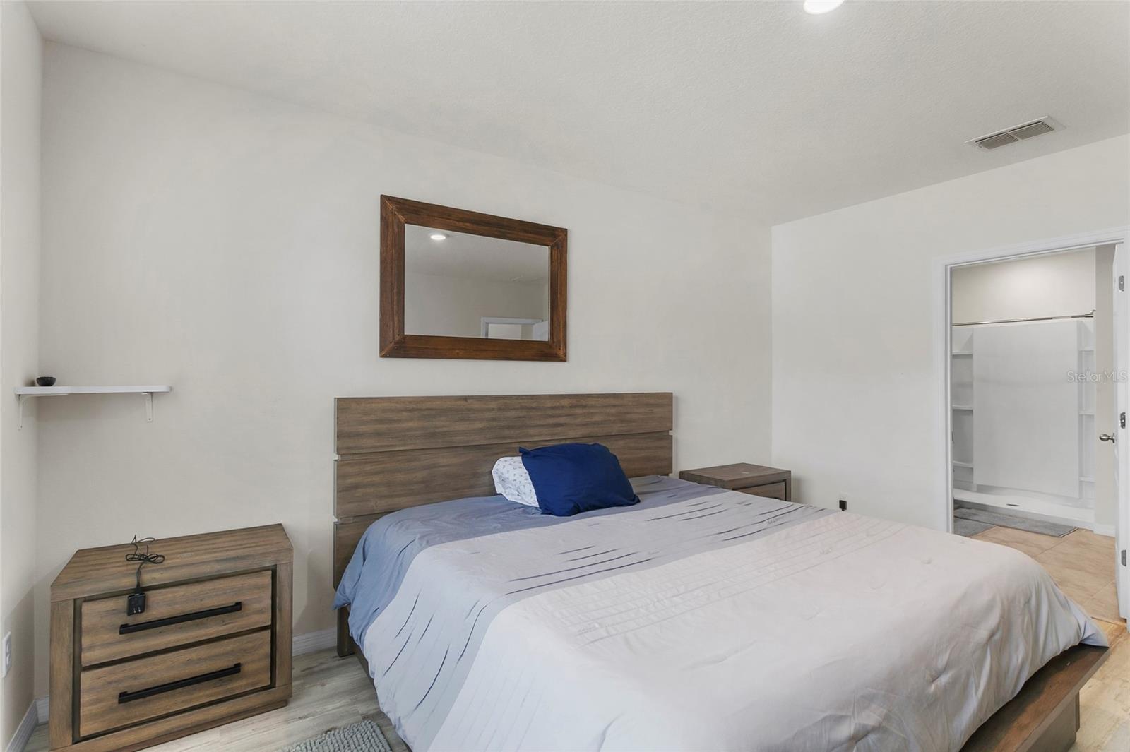 Image 30 of 47 For 9005 Tuscan Cypress Street