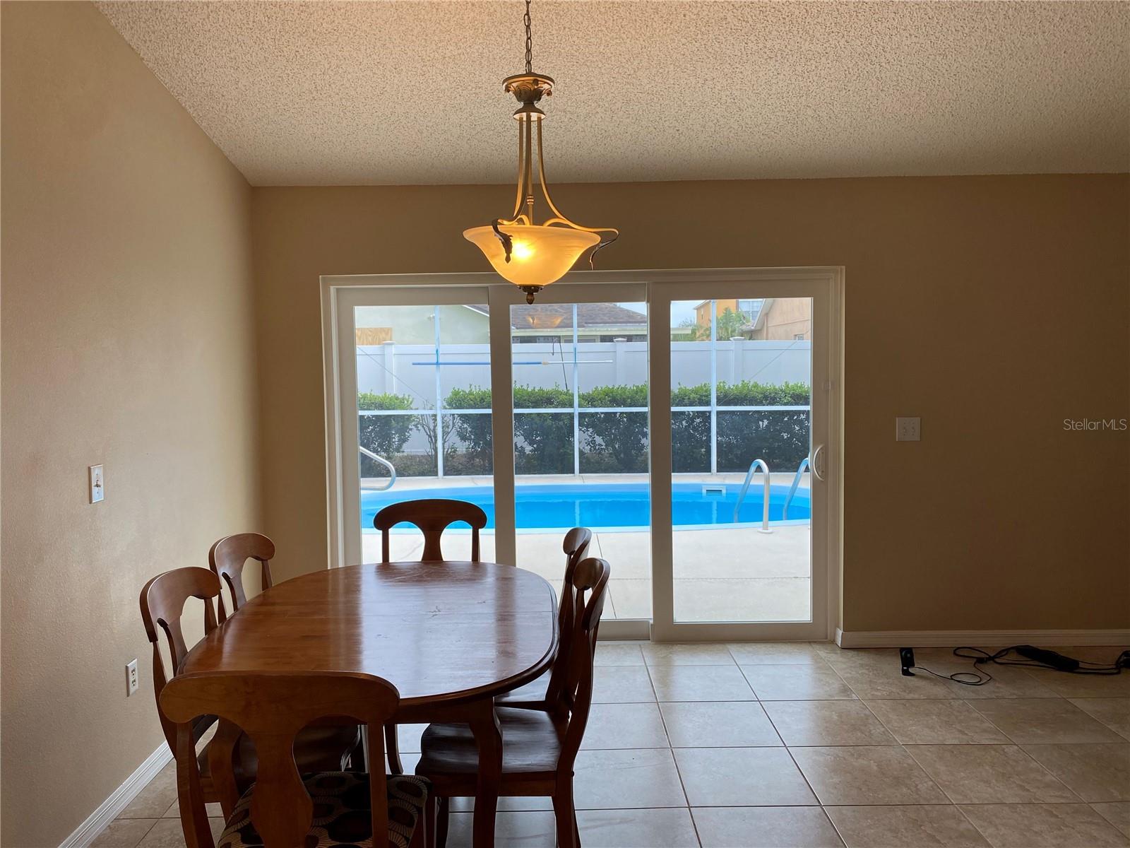 Image 16 of 31 For 1210 Etchfield Circle