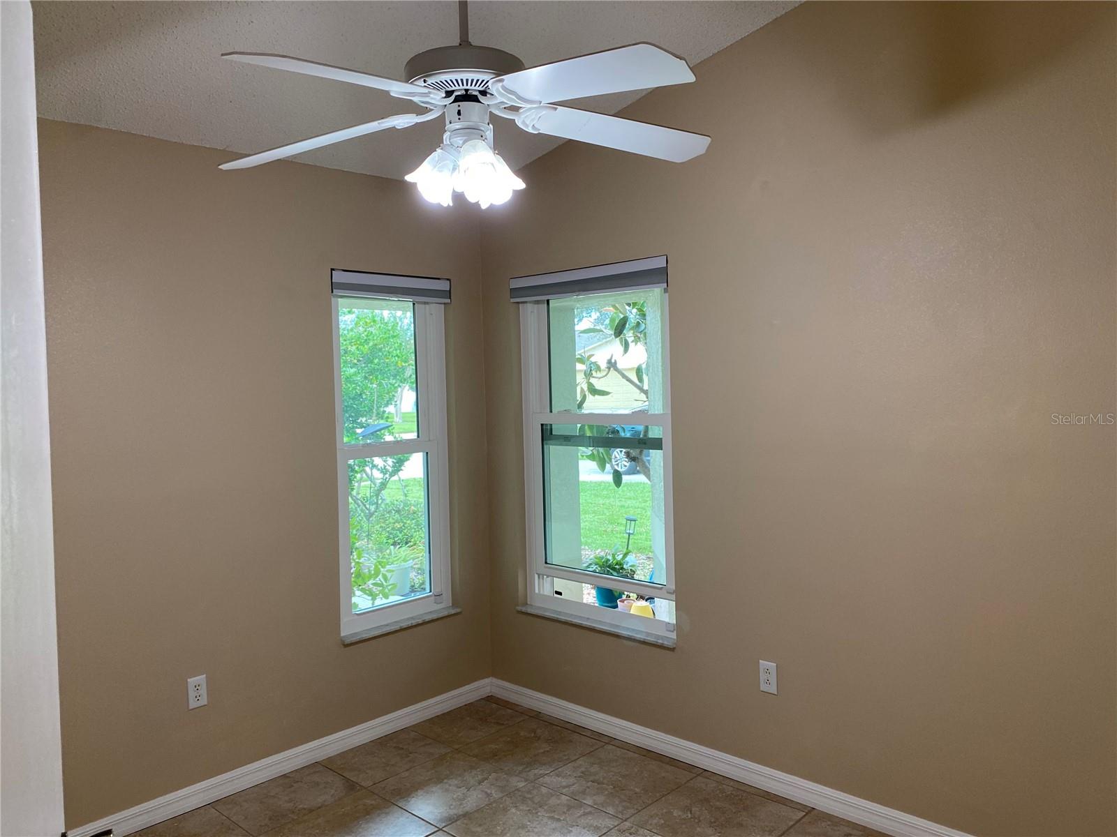 Image 20 of 31 For 1210 Etchfield Circle