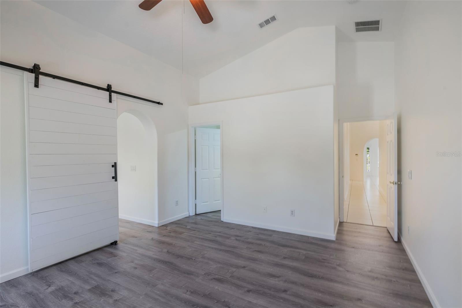 Image 82 of 91 For 9838 Pecky Cypress Way