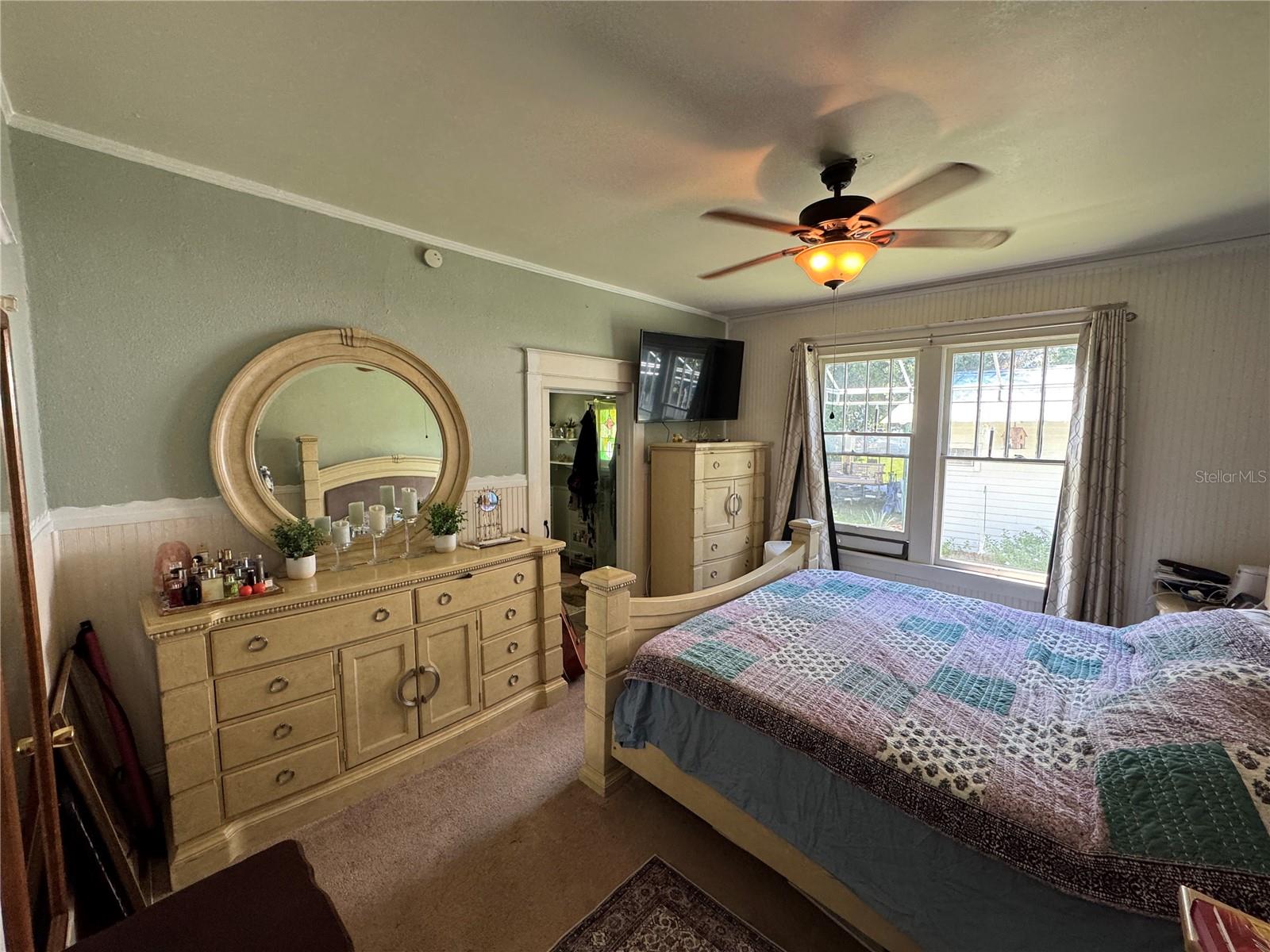 Image 13 of 43 For 561 Minneola Avenue