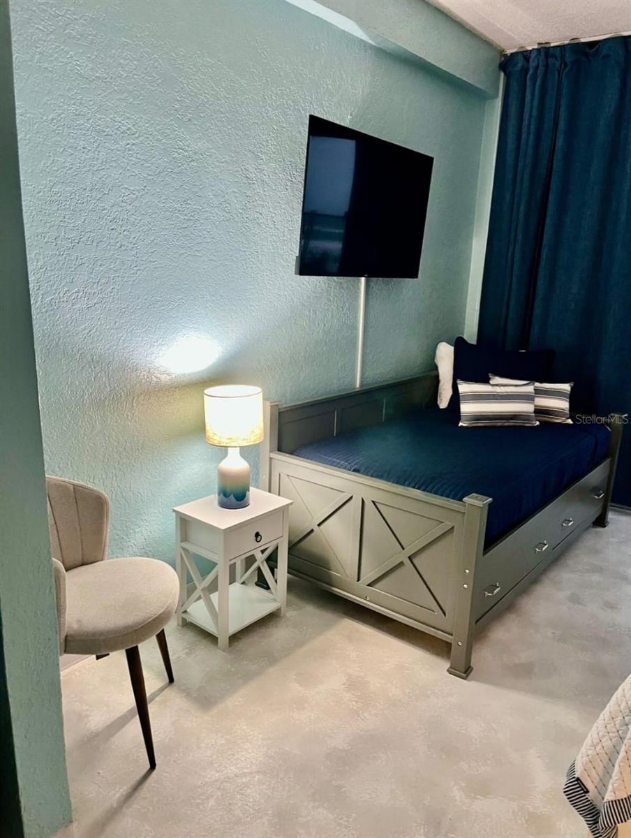 Image 3 of 13 For 2301 Atlantic Avenue 133