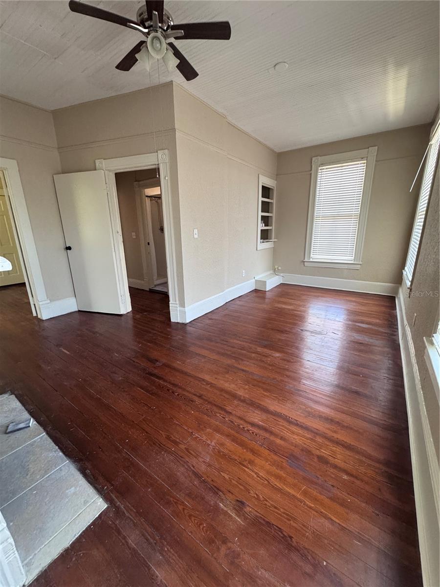 Image 18 of 42 For 114 Tuscawilla Avenue