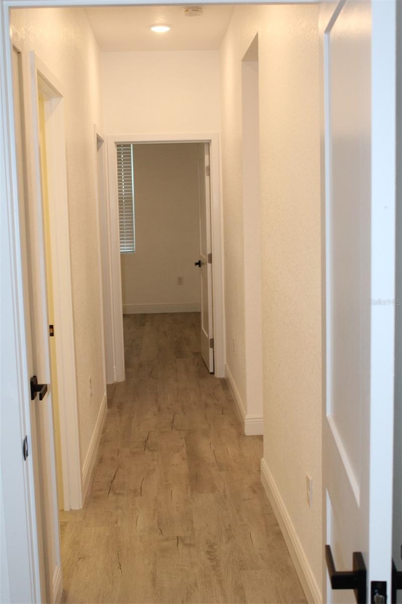 Image 31 of 53 For 2451 18th Street