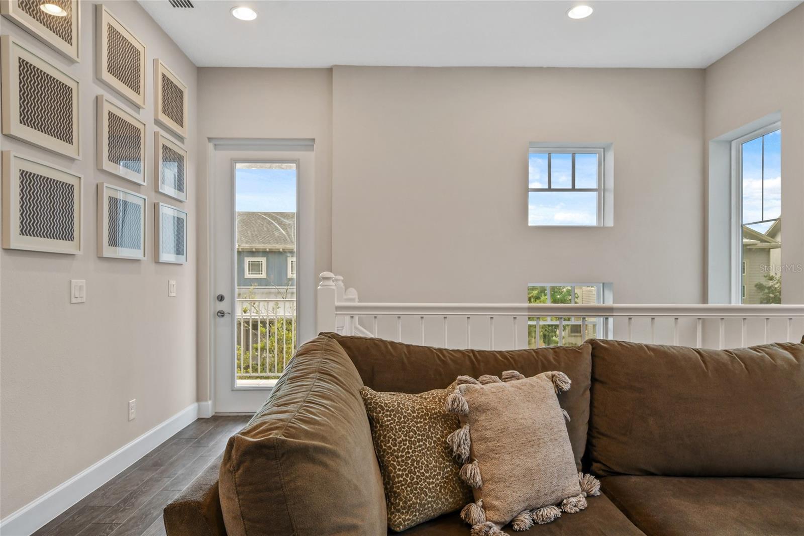 Image 32 of 52 For 9064 Merrifield Street