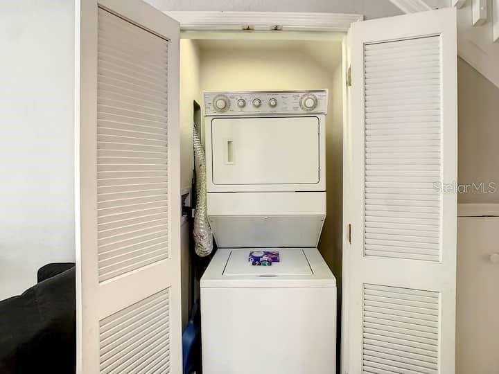 Image 10 of 37 For 2356 Caravelle Circle
