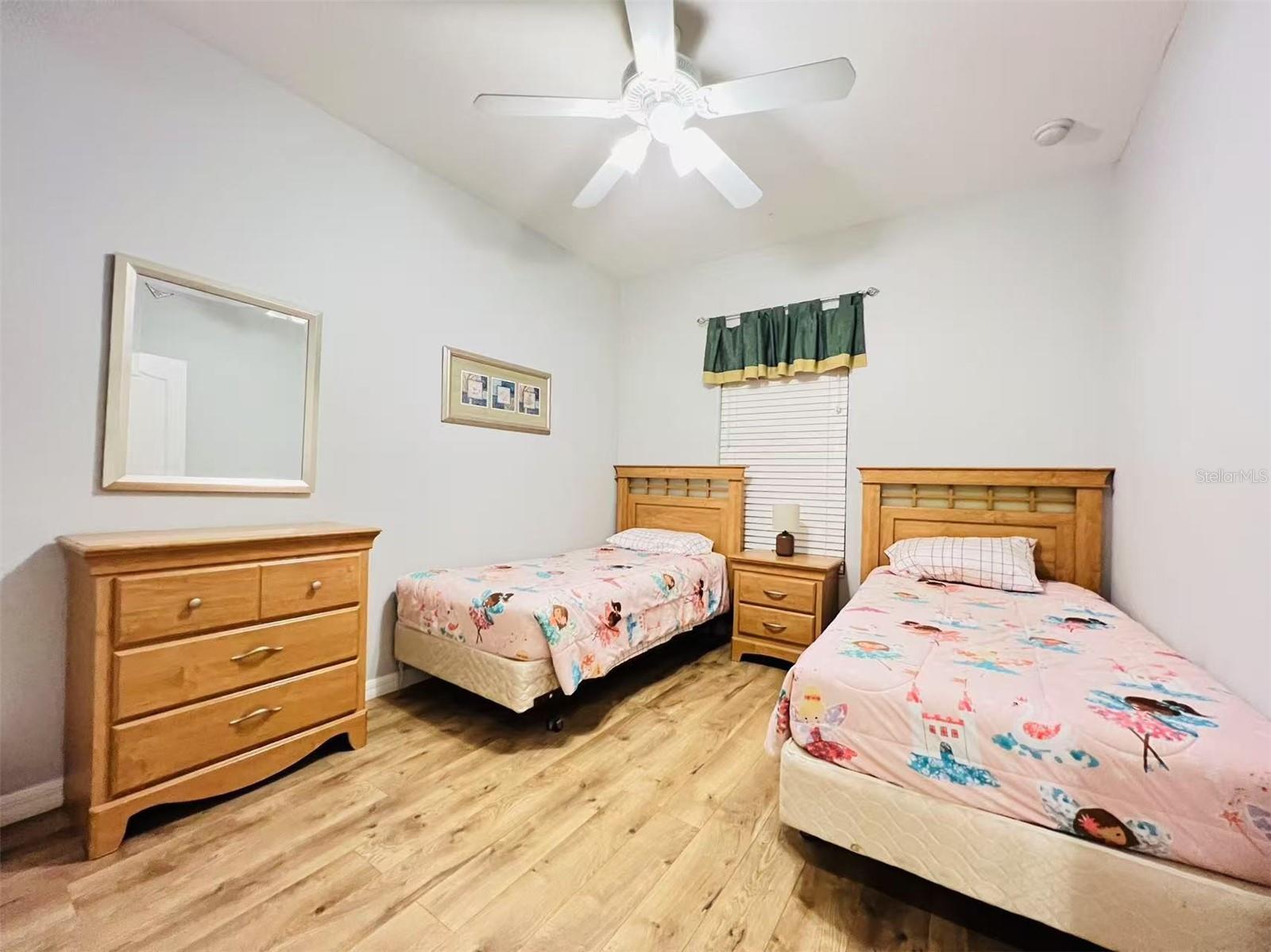 Image 14 of 37 For 2356 Caravelle Circle