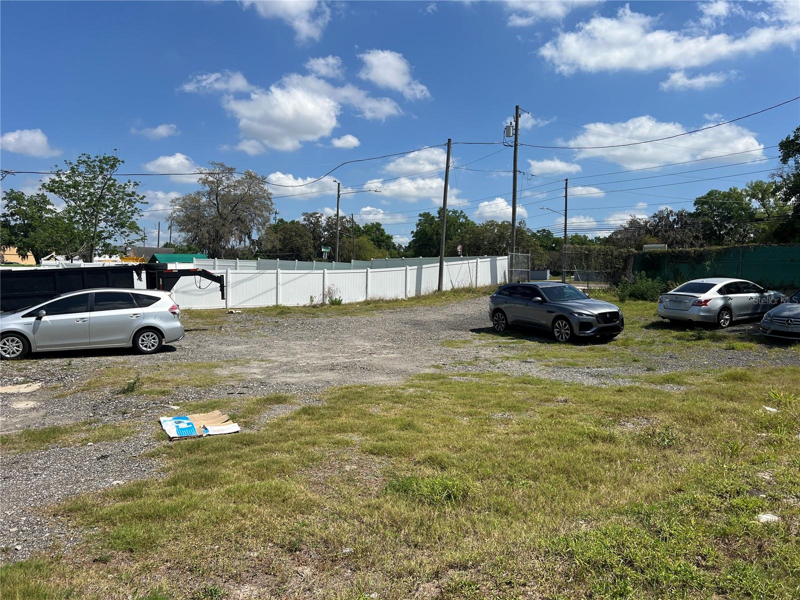 Image 6 of 6 For 6011 Old Winter Garden Road