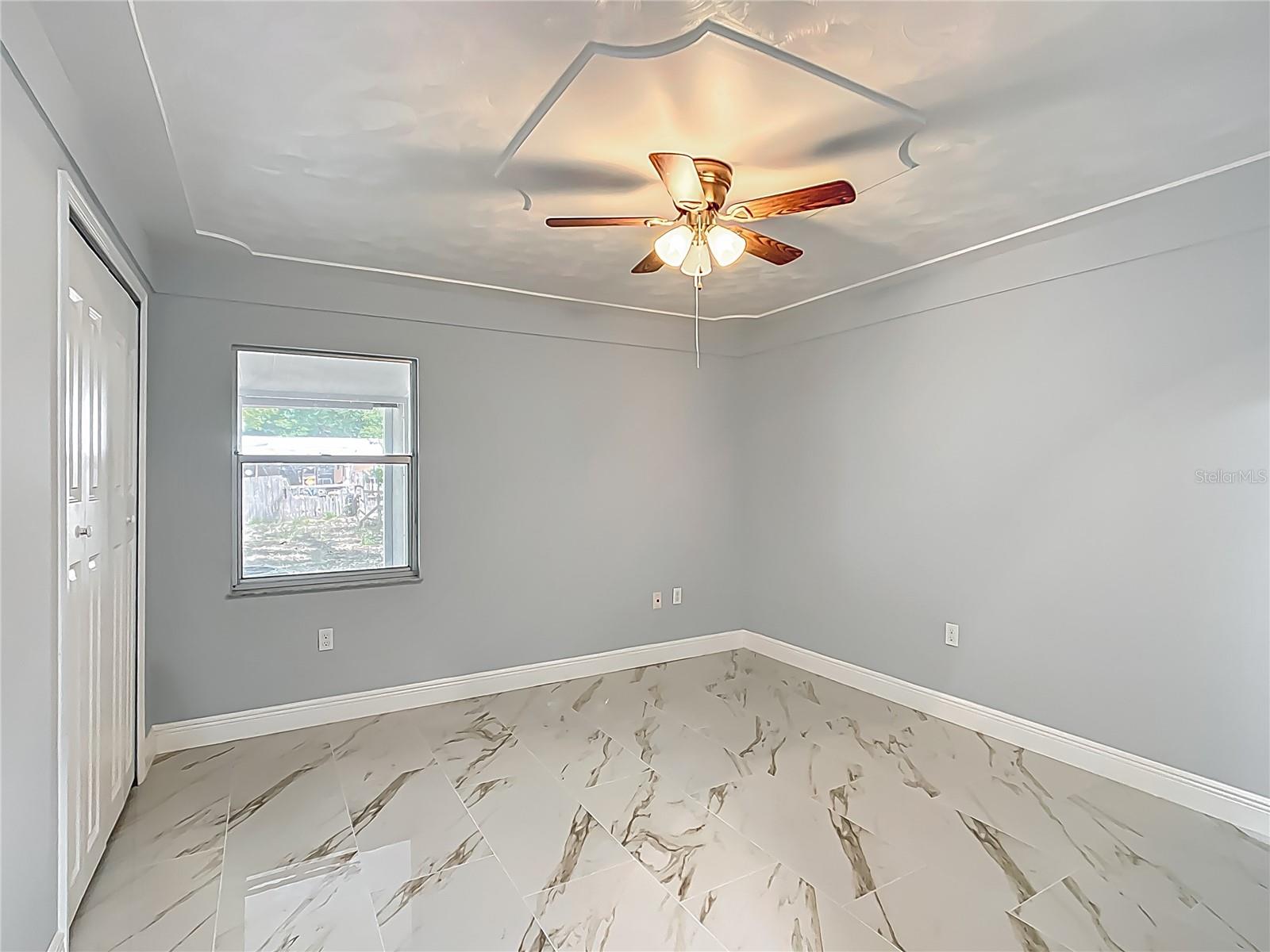 Image 19 of 29 For 123 Shenandoah Avenue