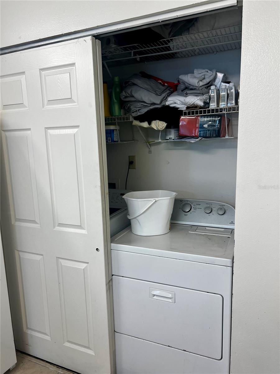Image 19 of 21 For 4400 White Pine Avenue 70-4