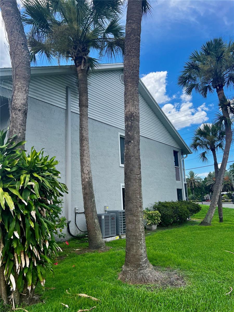 Image 2 of 21 For 4400 White Pine Avenue 70-4