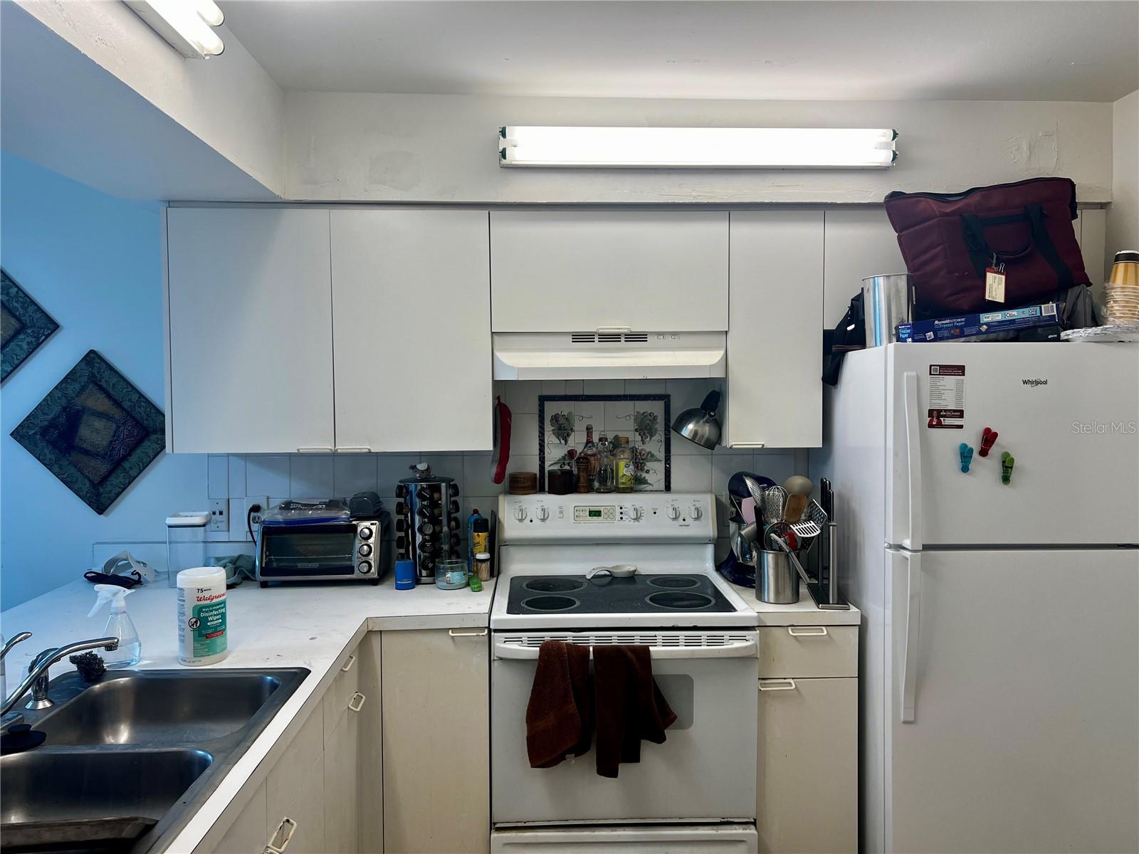 Image 4 of 21 For 4400 White Pine Avenue 70-4