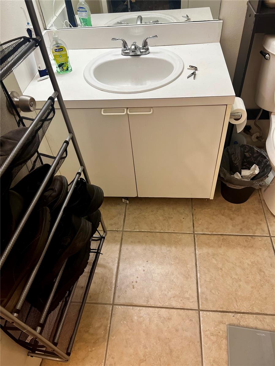 Image 7 of 21 For 4400 White Pine Avenue 70-4