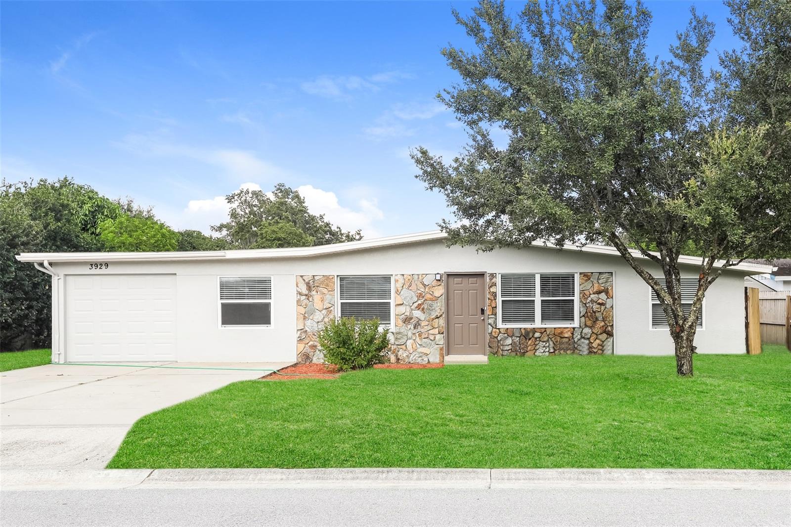 Details for 3929 Chaucer Lane, SARASOTA, FL 34241