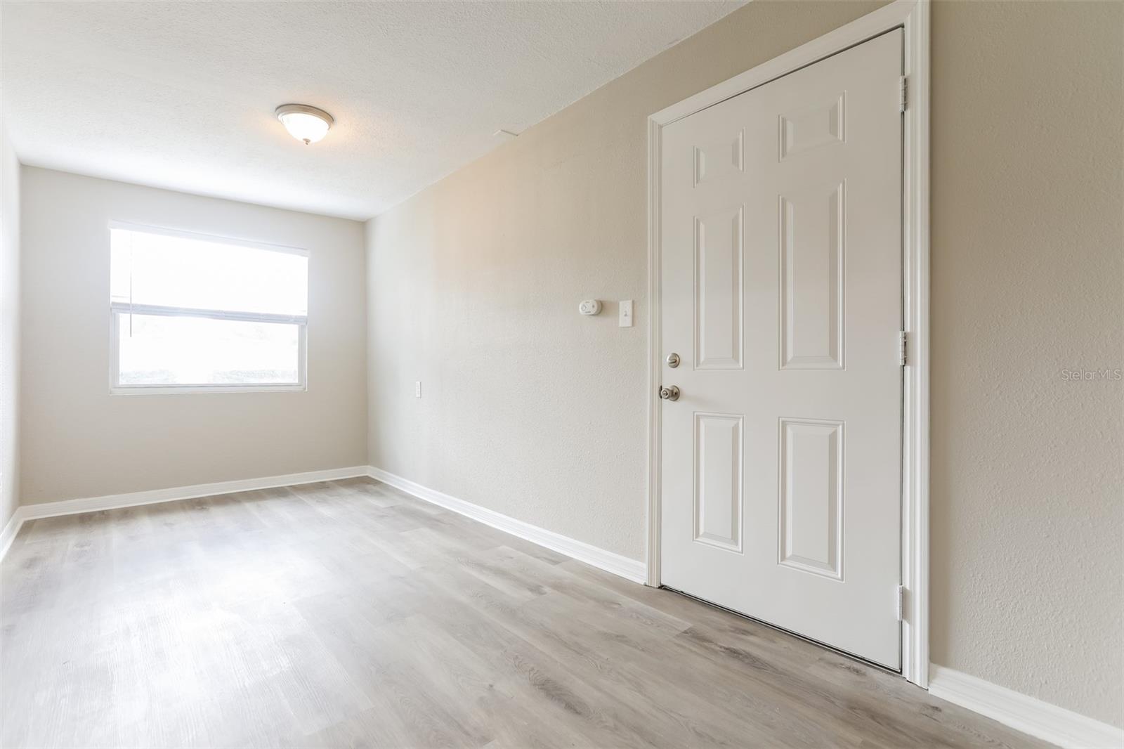 Image 12 of 16 For 3929 Chaucer Lane