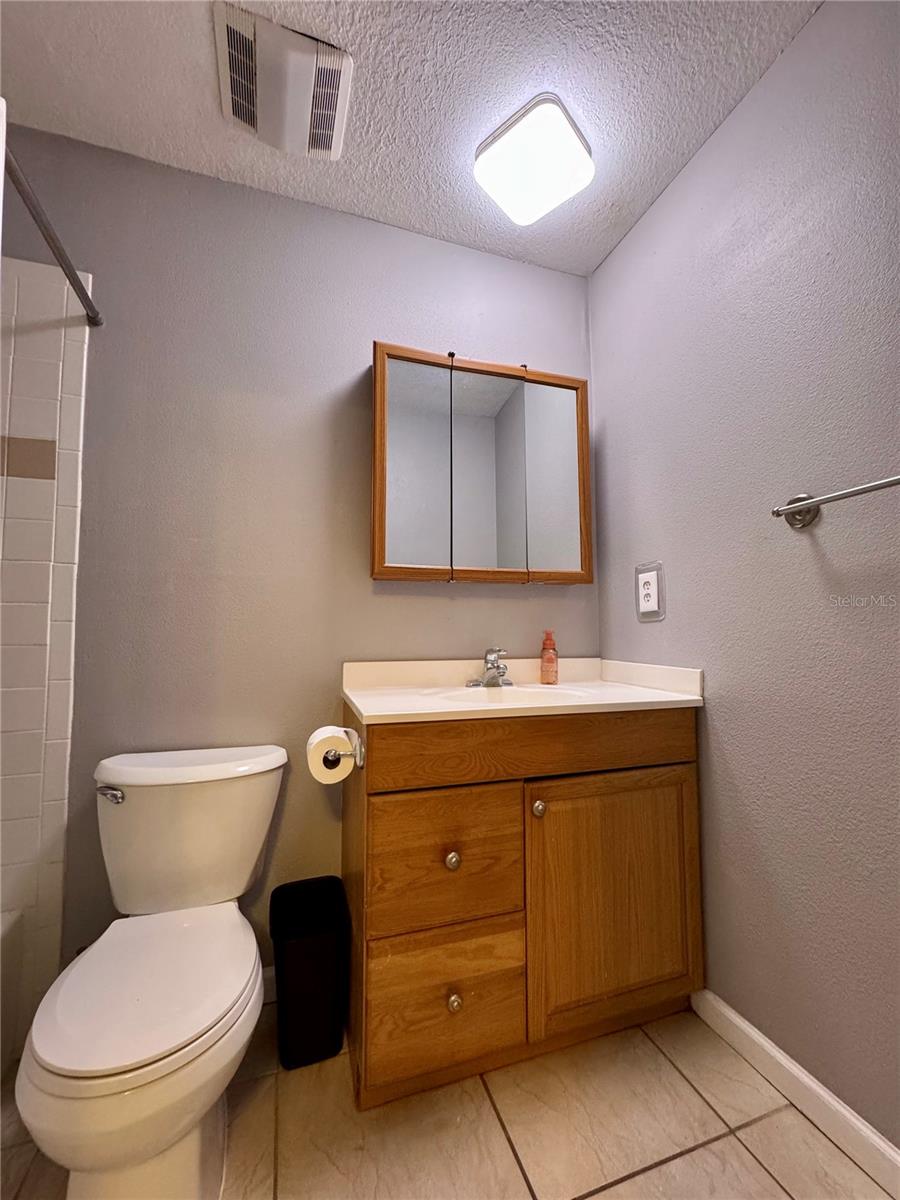 Image 13 of 23 For 4154 Pinebark Avenue